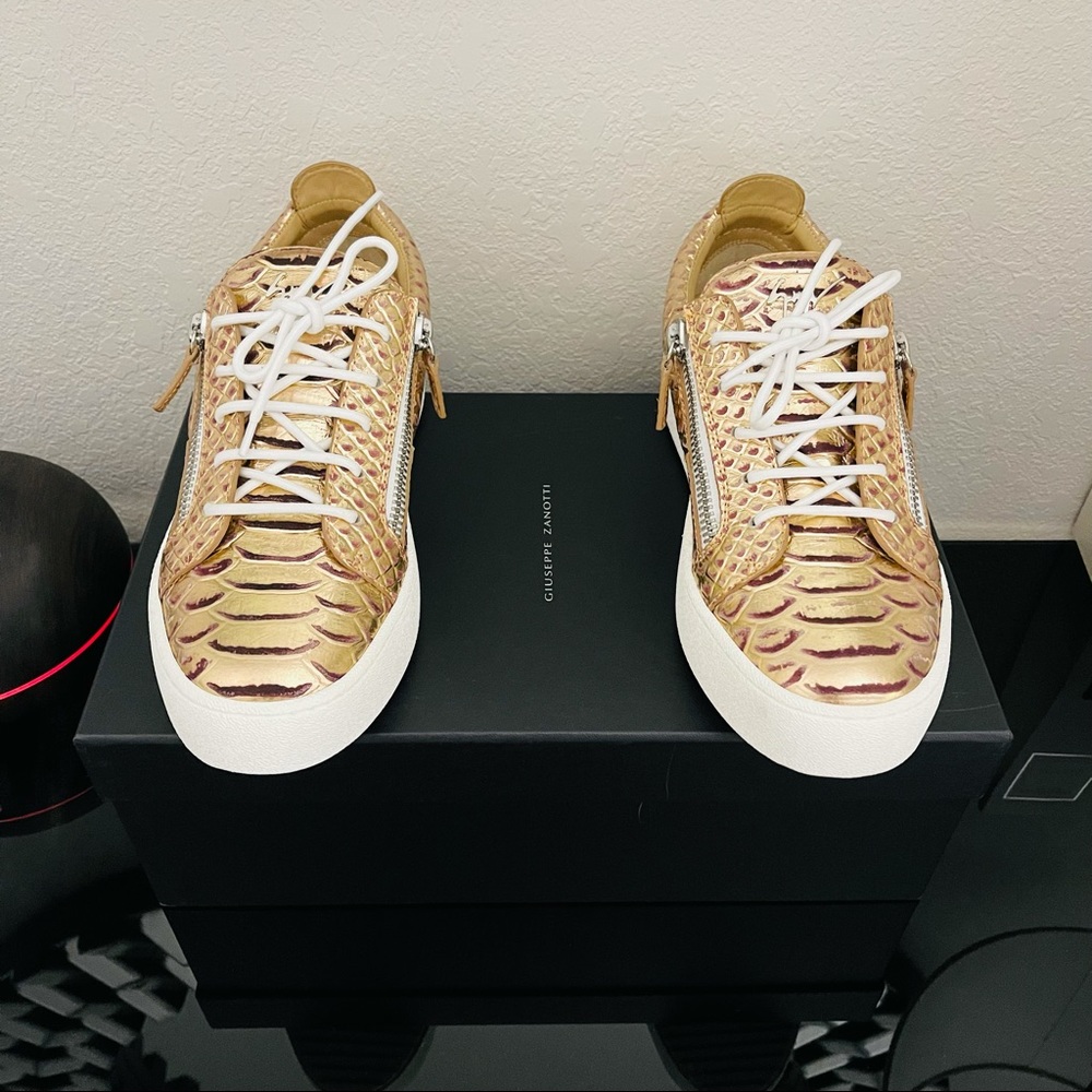 WOMEN Giuseppe Zanotti GAIL Sneaker - Picture 2 of 6